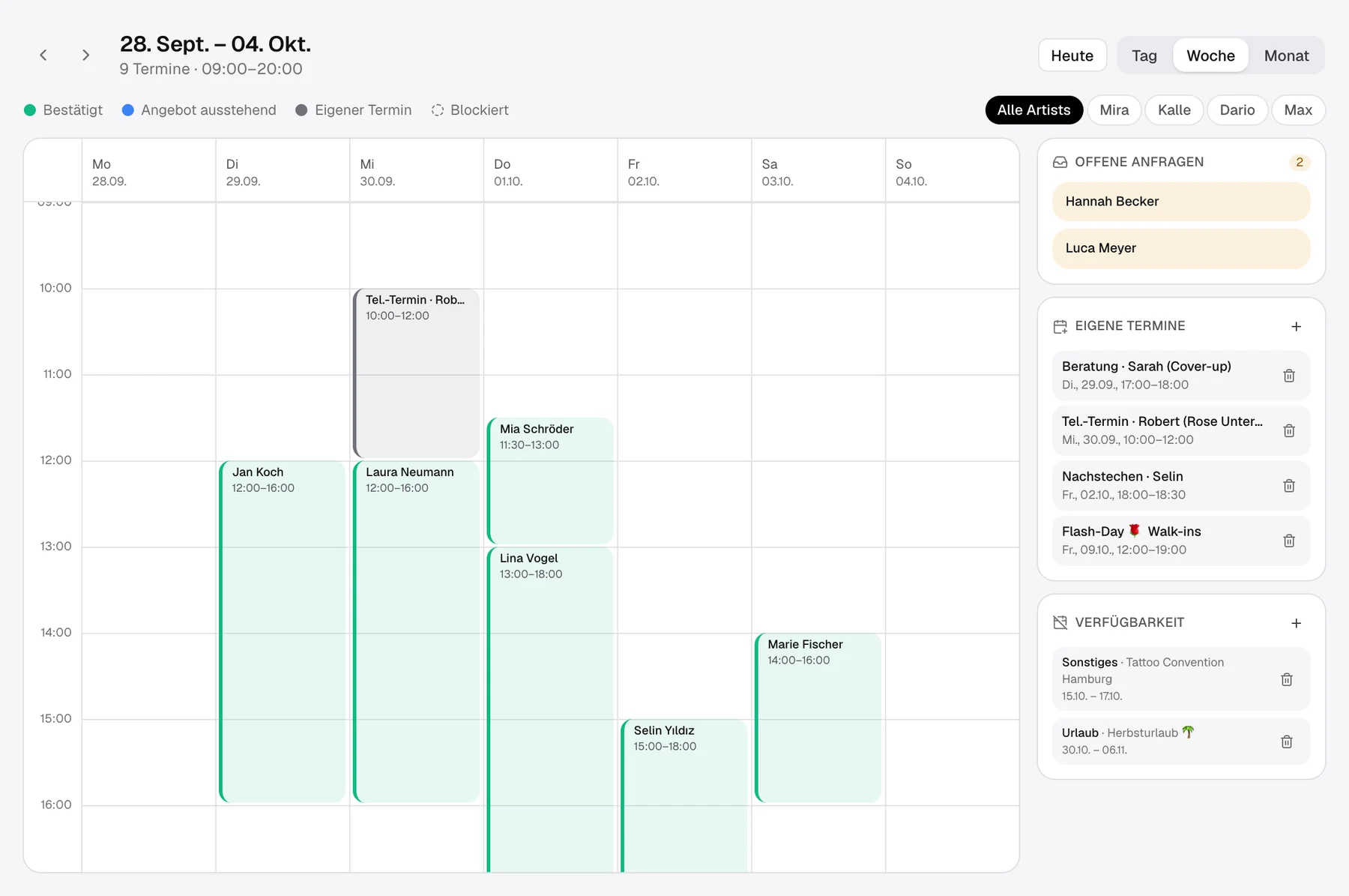 Kalender-Wochenansicht mit Terminen, offenen Anfragen und Verfügbarkeit